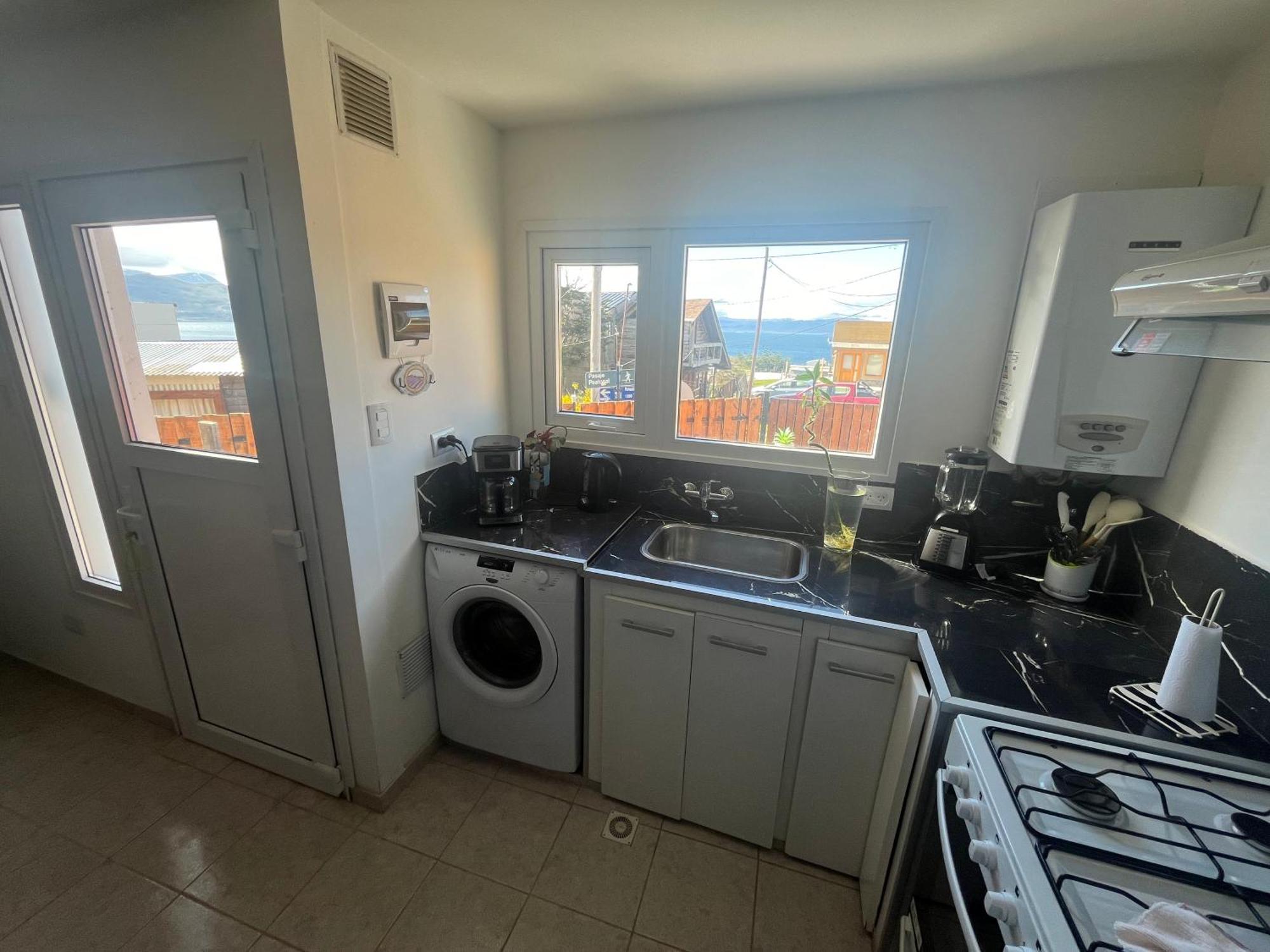Vista Al Faro Ushuaia Apartment Bagian luar foto